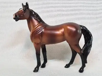 Breyer #97244 Horse Crazy Collection Series 2 Quarter Horse on Standing Stock Horse