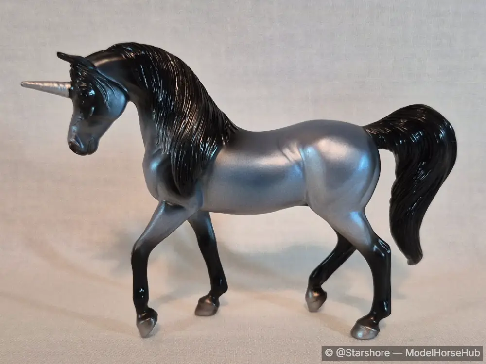 Breyer #97268 Unicorn Crazy Surprise