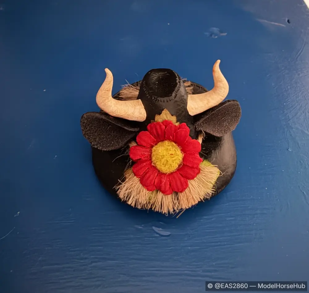 Old Timer Hat with bull horns