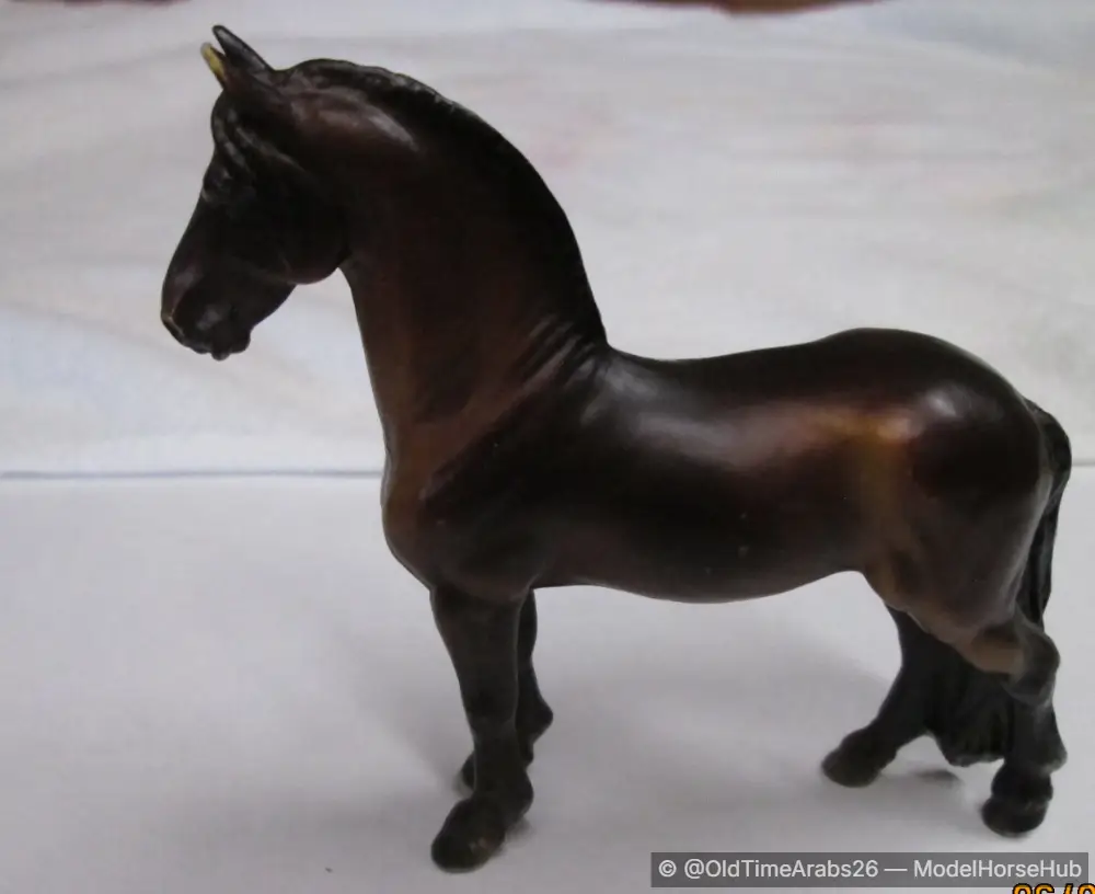 Standing Friesian 97248