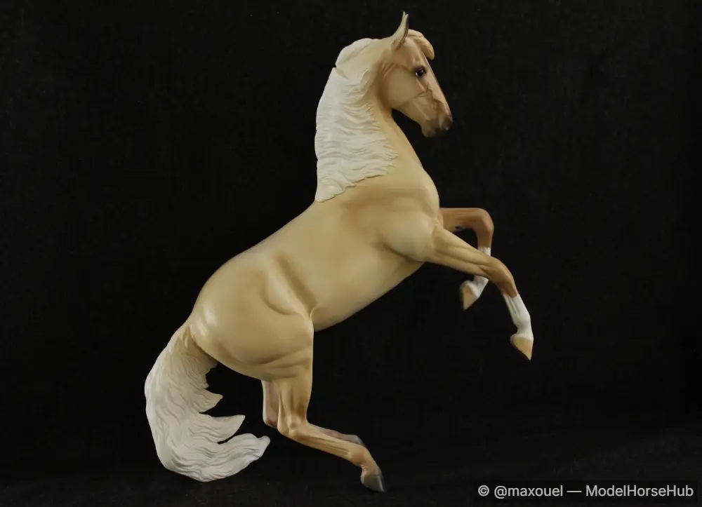 Alias — entry in Mixed, Foals & Other Breeds