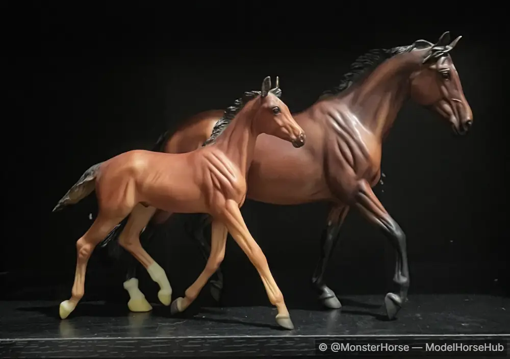 Heartbreaker from GG Valentine and Heartbreaker Mare and Foal Set - Matte